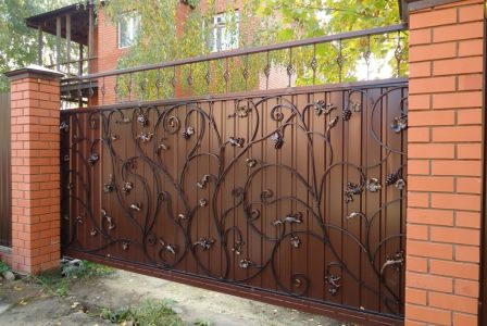 №14 - Кованые откатные ворота из пронастила 4х2 м