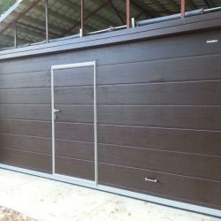 Секционные ворота для гаража